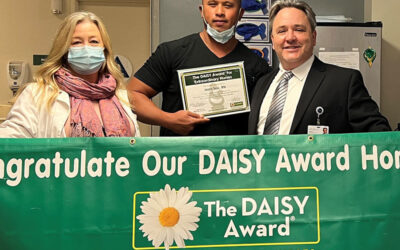 Heroic Nurse Receives Daisy Award